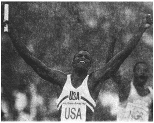К. Льюис (США) - олимпийский чемпион 1984 - 1996 гг. У этого замечательного спортсмена 9 золотых медалей: в беге на 100 и 200 м, в эстафете 4 × 100 м, в прыжках в длину.