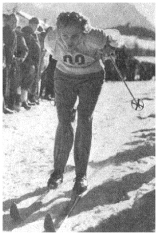 Л. Козырева (Баранова) завоевала первую для СССР золотую медаль в лыжной гонке на 10 км на Олимпийских играх (1956). Чемпионка мира (1954, 1958, 1962)